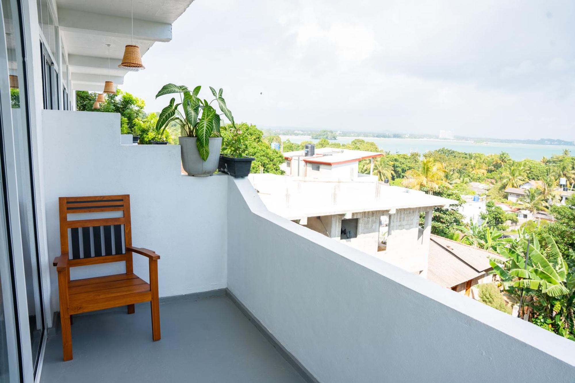 Regal Heights Hotel Weligama Exterior foto